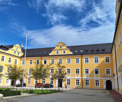 Zisterzienserinnen-Abtei Seligenthal