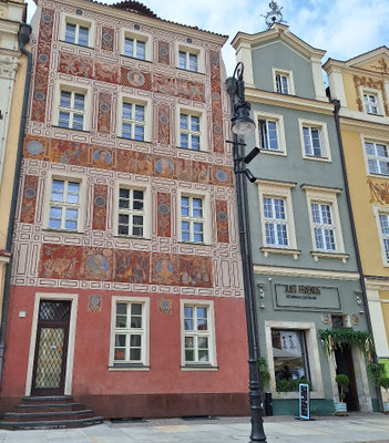 Schön verzierte Häuser