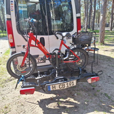 Feierabend, E-Bike aufgebockt