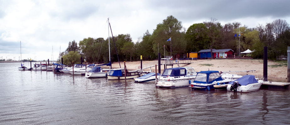 Kleiner Naturhafen in Sandstedt