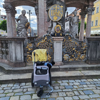 Am Dreifaltigkeitsbrunnen
