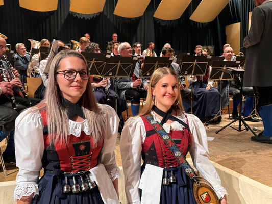 Chrisi und Julia