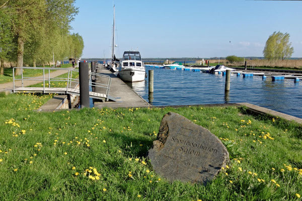 Der romantische Hafen von Salem