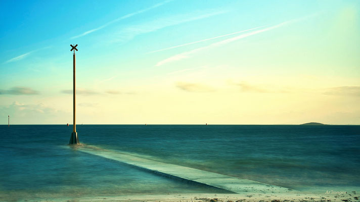 2026-145 _ Fin de journée, Arzon (56) _ 34 x 60 cm _ 50 €