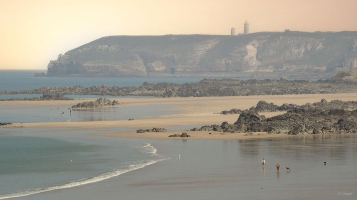 2024-111_Anse du Croc__22 – Pléhérel-plage__34 x 60_cm__45 €