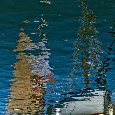 2025-100 _ Réflexion du Père Daniel.  Sarzeau (56) _ 50 * 50 cm _ 50 €___VENDUE
