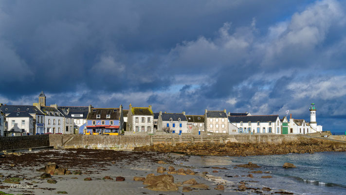 2026-80 _ Ciel tourmenté-Ile de Sein (29) _ 34 x 60 cm _ 50 €