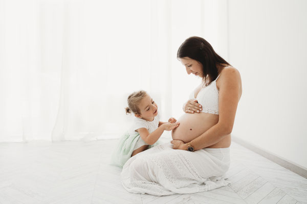 Schwangerschaftfotos Babybauchfotos Voitsberg Babyfotografin Graz Umgebung