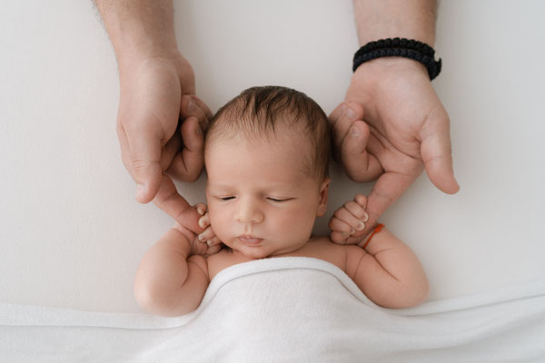Neugeborenenfotos mit Kerstin Fotografie in Graz Umgebung Voitsberg Deutschlandsberg Steiermark 