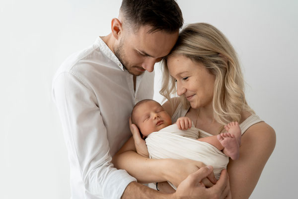 Neugeborenenfotos mit Kerstin Fotografie in Graz Umgebung Voitsberg Deutschlandsberg Steiermark 