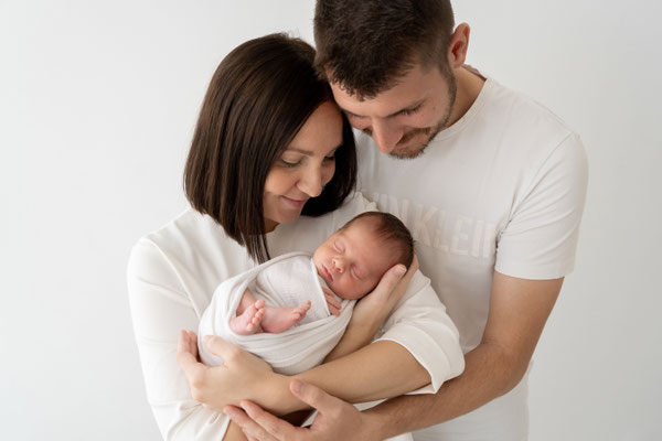 Neugeborenenfotos mit Kerstin Fotografie in Graz Umgebung Voitsberg Deutschlandsberg Steiermark 