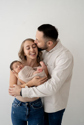 Neugeborenenfotos mit Kerstin Fotografie in Graz Umgebung Voitsberg Deutschlandsberg Steiermark 