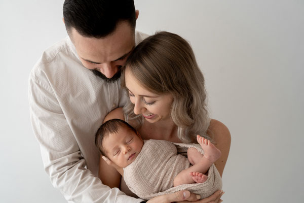 Neugeborenenfotos mit Kerstin Fotografie in Graz Umgebung Voitsberg Deutschlandsberg Steiermark 