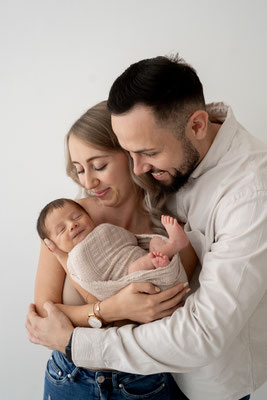 Neugeborenenfotos mit Kerstin Fotografie in Graz Umgebung Voitsberg Deutschlandsberg Steiermark 