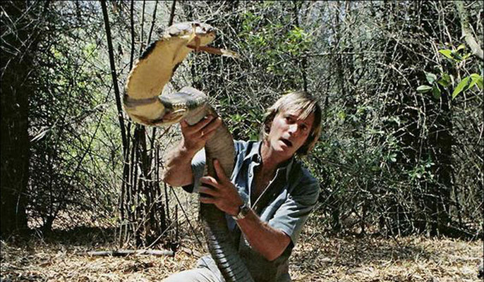 Austin Stevens et le cobra royal.