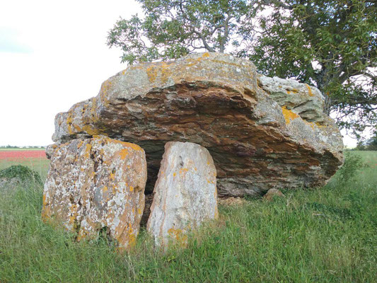 Dolmen de la Bie (Le Rochereau)