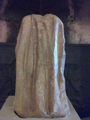 Polissoir de Moizay (musée du Grand Pressigny)