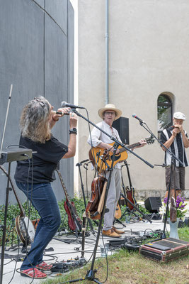 Zühlsdorf: Heidefestkonzert mit dem LÜÜL-Trio