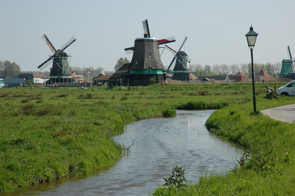 Historische Windmühlen (De Zaanse Schaans / Holland)