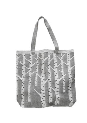 点と線模様製作所 岡理恵子さんの木の持ち手刺繍バッグ 猫