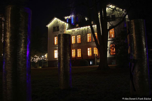 Weiße Villa in Dreslers Park, Kreuztal