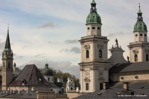 Salzburg 2023, Blick zum Dom und zur Franziskanerkirche