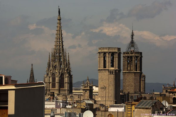 Barcelona 2015, Palau Güell, Blick auf die Kathedrale
