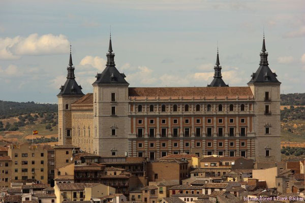 Toledo 2015, Aussicht vom Parador auf Alcázar