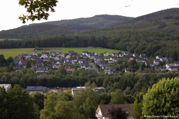 Rundwanderung Kredenbach 2021, Blick auf Kredenbach