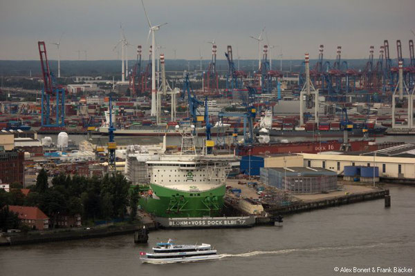 Hamburg 2021, Blick vom Michel auf den Hafen