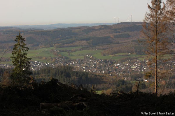 Kindelsbergpfad 2020, Blick vom Kindelsberg auf Littfeld