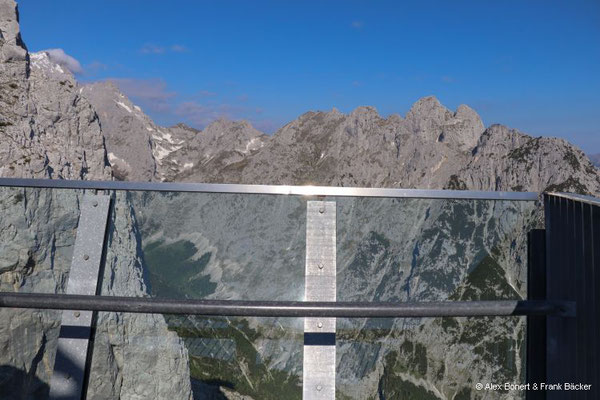 Garmisch-Partenkirchen 2023, AlpspiX, Blick von der Zugspitze bis zum Manndl
