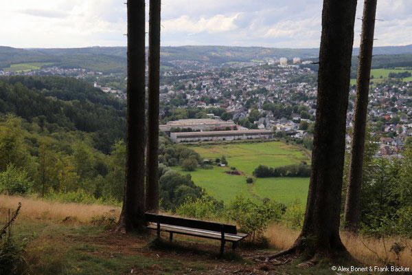 Rundwanderung Kredenbach 2021, Blick vom Kilgeshahn auf Ferndorf
