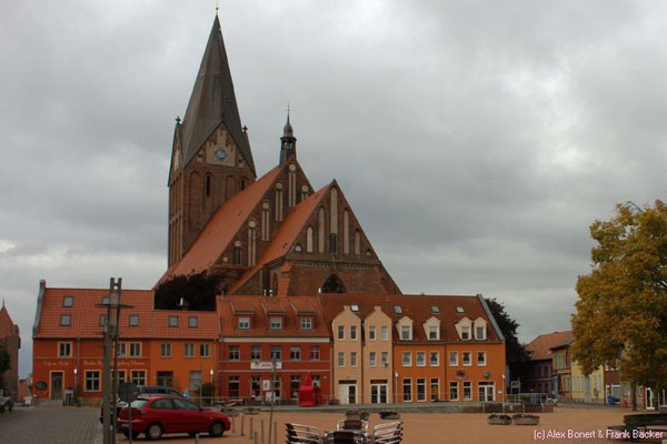 Zingst 2015, Barth, St.-Marien-Kirche und Marktplatz