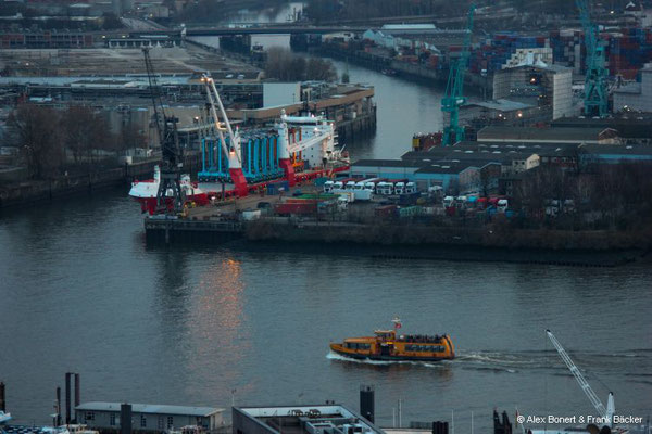 Hamburg 2023, Blick vom Michel auf Reiherstieg