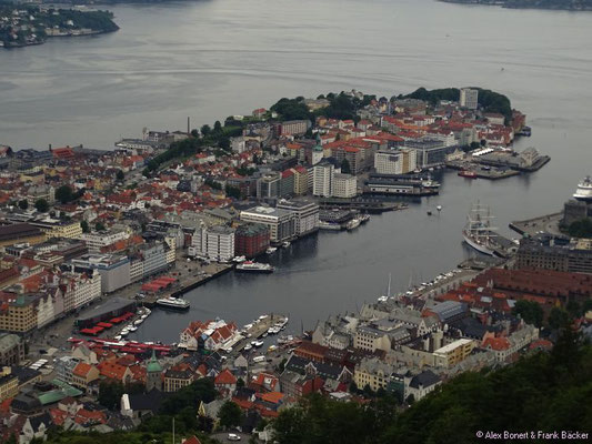 Polarkreis 2016, Bergen, Blick vom Fløyen auf den Hafen