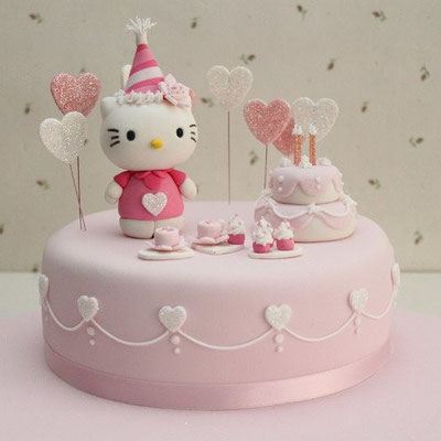 Tartas fondant nacimiento y Baby Shower