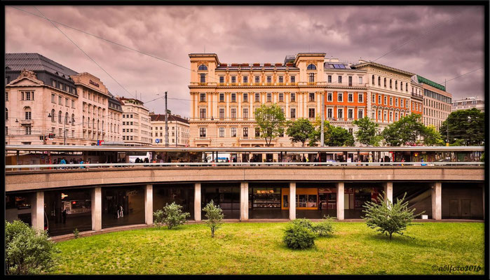 Wien_08_Bhf.Schottentor/Wien/Österreich 2016
