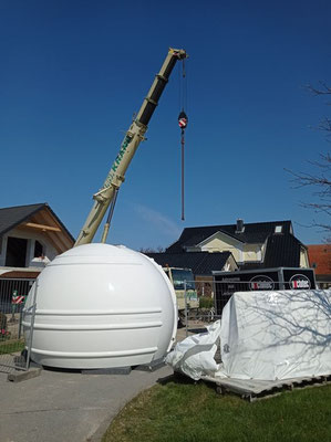 Vorbereitung zum Kranhub 4 Meter ScopeDome