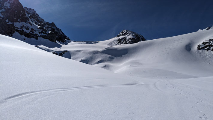 Bas du glacier de Boveire