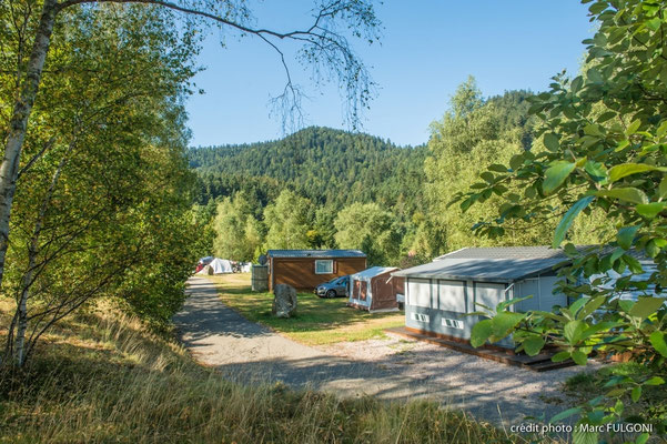 emplacement longue durée pour mobil-home, caravane avec électricité et tout-àl-égout