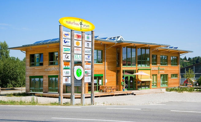 Neubau von Ausstellungs- und Verkaufsräume
