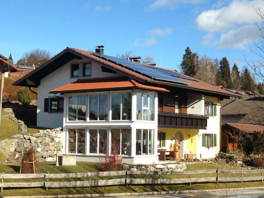 Anbau Wintergarten vor einen bestehenden Balkon