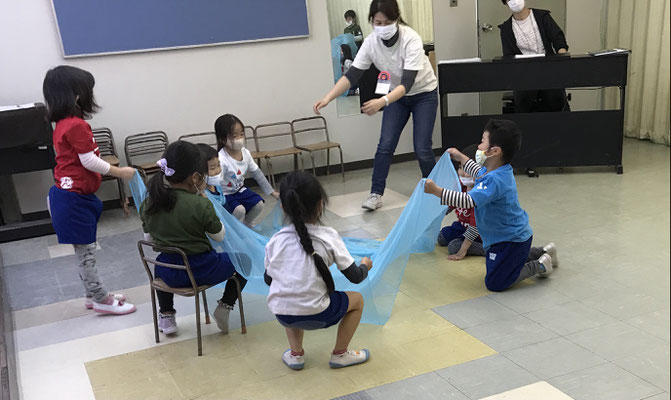 どれみLABO　幼稚園　リトミック　みんなのどれみ