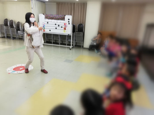 どれみ音楽教室　どれみらぼ　幼稚園リトミック