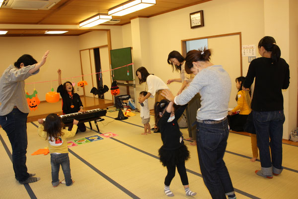 どれみLABO　リトミック　子育てサロン　おやこサロン　江東区