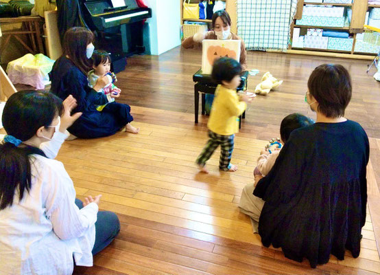どれみLABO どれみpicnic 英語 絵本 リトミック