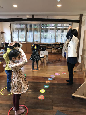 どれみLABO リトミック みんなのどれみ プレピアノ グループレッスン