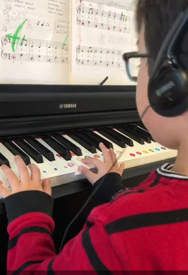 どれみ音楽教室 どれみらぼ ピアノ オンラインレッスン