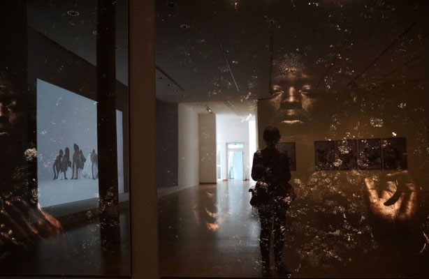 Oppenheimer_Dr_Christa_Im Museum